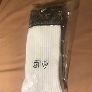 Nike Ivory Snake Tube Socks - White XL